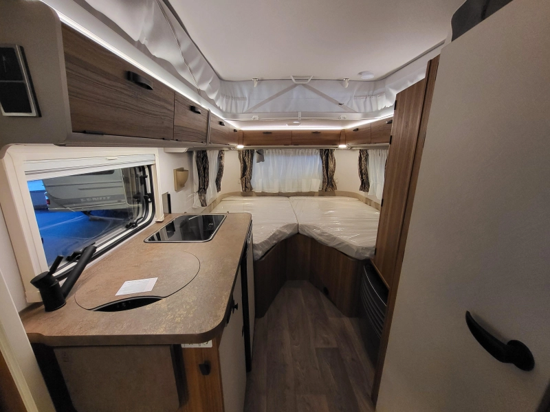 Eriba Touring 542 af fabriek super compleet  foto: 7