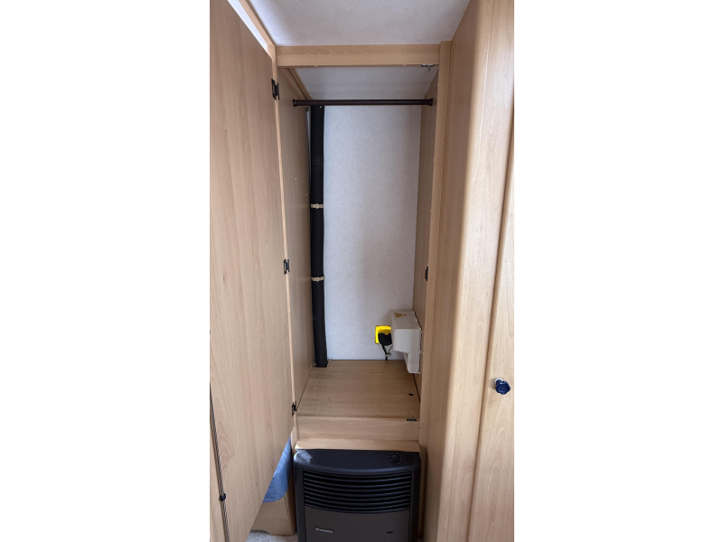 TEC Tour 450 standaard zit bed toilet  foto: 5