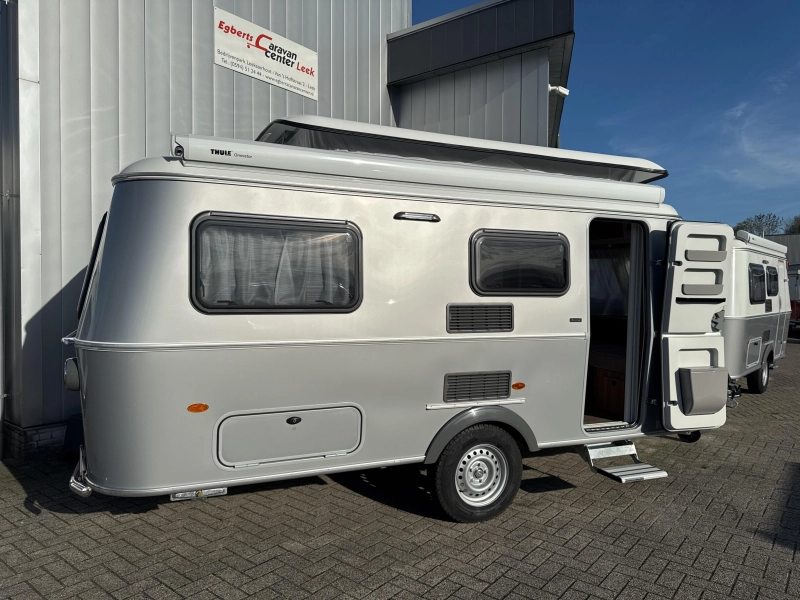 Eriba Touring 540 Legend Hampton Zilver  foto: 16