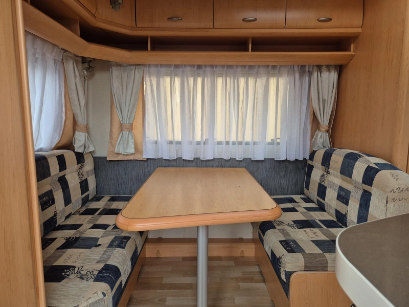 Hobby De Luxe 440 SF  foto: 4