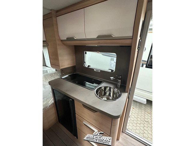 Knaus Sudwind 60 Years 460 EU ENKEL BED VLOERVERWARMING