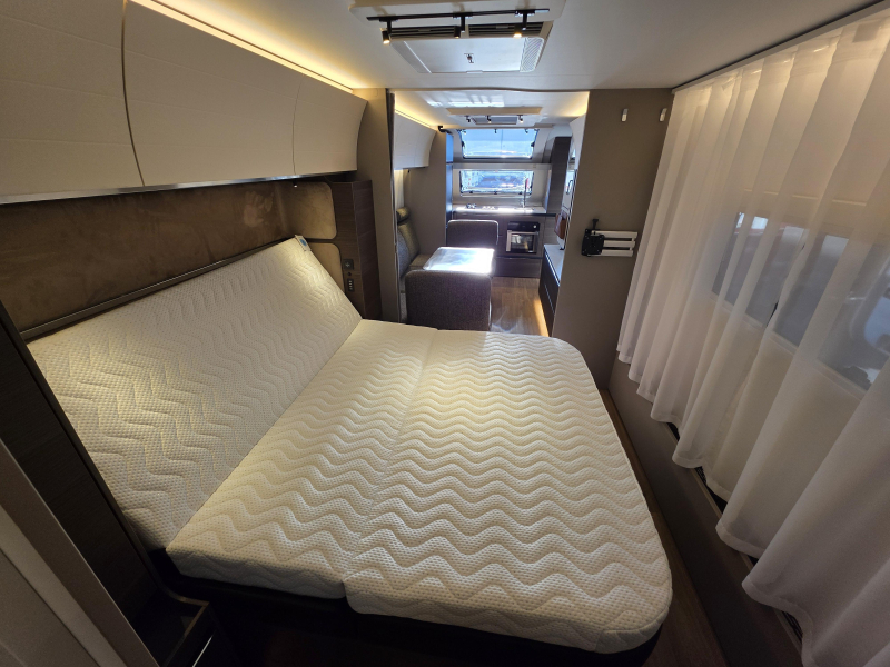 Adria Alpina 663 HT  foto: 9