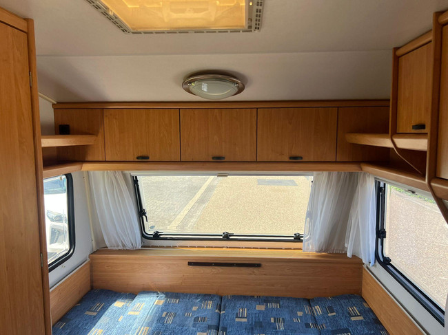 Knaus Sudwind 470 | Fietsenrek | Dinette | Luifel | Kachel foto: 17
