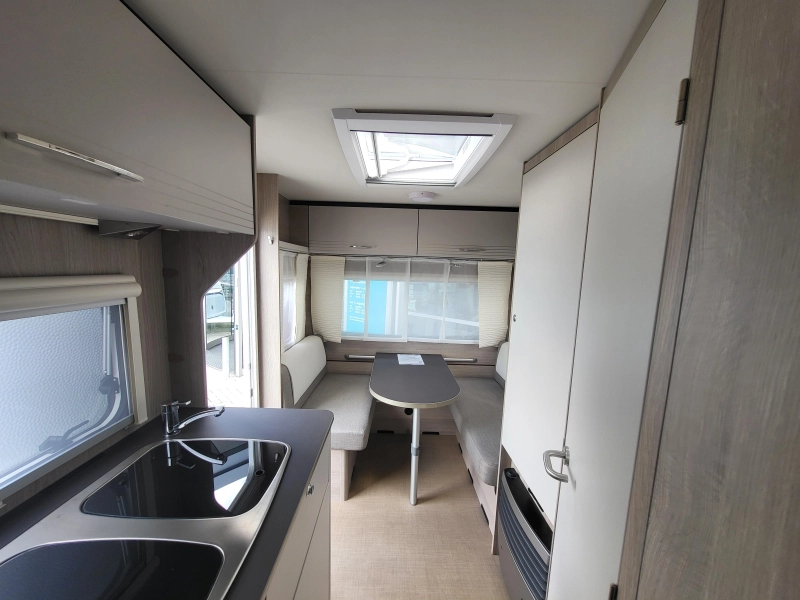 Bürstner Premio Life 430 TS kenteken 2023, nieuwstaat  foto: 5