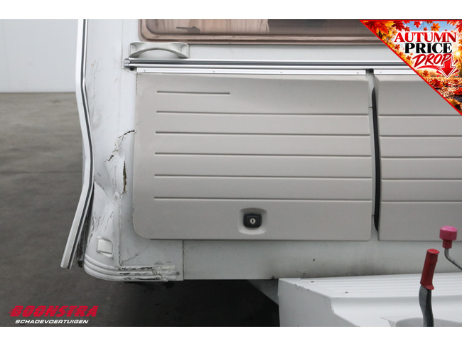 Kip Navigator 44 TDB Mover Radio Middenkeuken Lengtebed Kachel foto: 11
