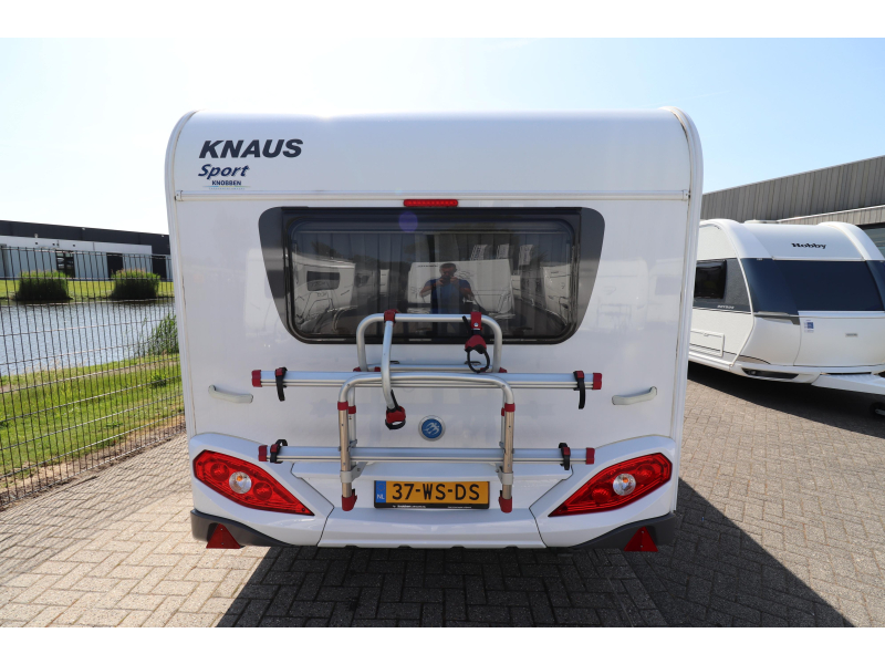 Knaus Sport 450 FU Voortent/ Fietsendrager 
