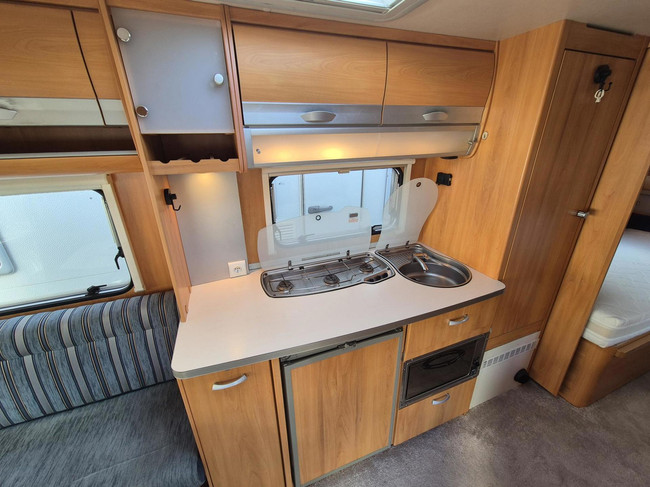 Wilk S4 530 EU Enkele bedden rondzit mover luifel, TV 2e eig foto: 12