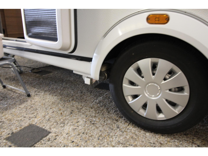 Knaus Sport 420 QD Mover, Thule 6300  foto: 19
