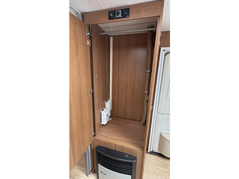 LMC Musica 470 D frans bed rondzit toilet  foto: 9