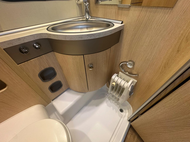 Eriba Nova 495 GL Activ Tourer foto: 22