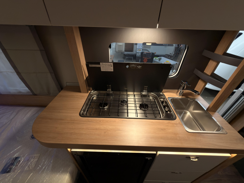 Knaus Sport Platinum 500 EU Platinum+vloer+1800KG  foto: 19