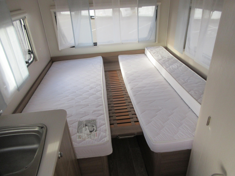 Dethleffs C'Joy 460 LE LICHTGEWICHT/ MET MOVER  foto: 5