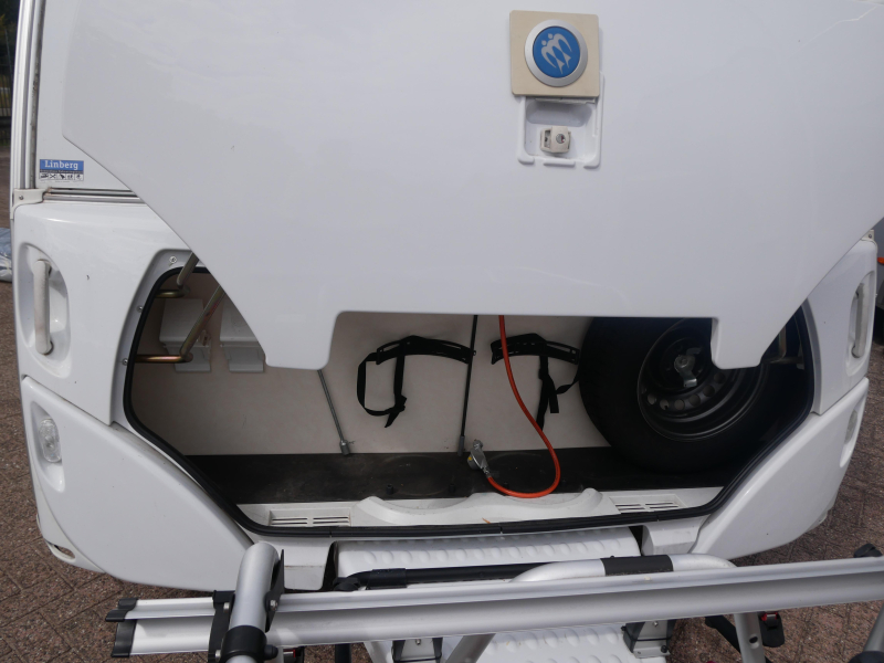 Knaus Sudwind 500 FU Voortent + cassetteluifel  foto: 19