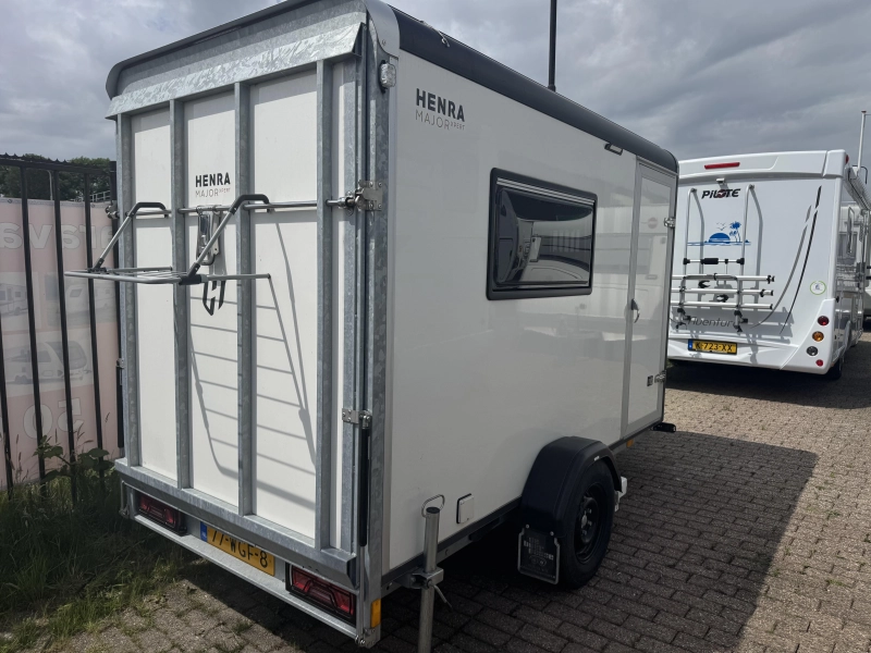 T@B HENRA MAJOR Motortrailer  foto: 16