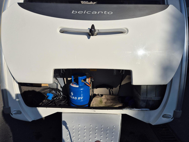 Bürstner 460 TL Enkele bedden, Airco, Mover Voortent luifel foto: 5
