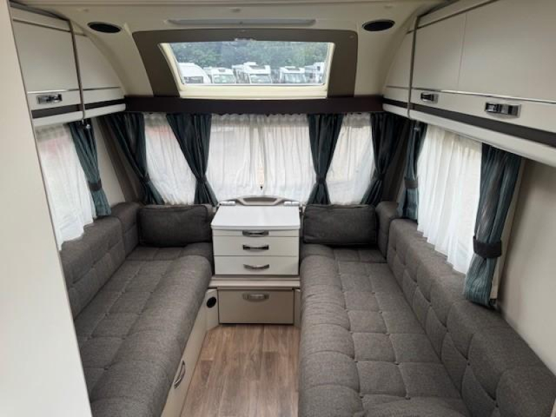 Swift Mondial 370 SE mover unico verona luifel  foto: 11