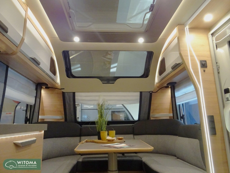 Knaus Sudwind Black Selection 500 UF  foto: 5
