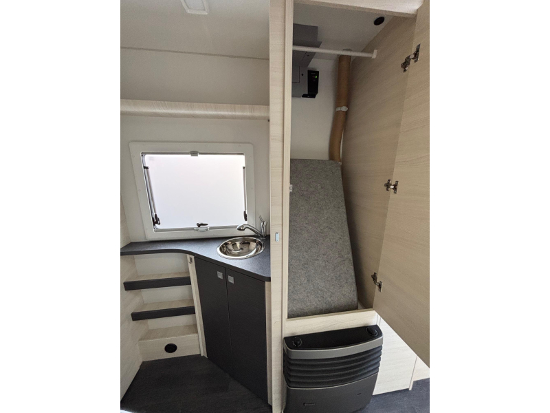 Caravelair Artica 520 Fransbed + Mover  foto: 16