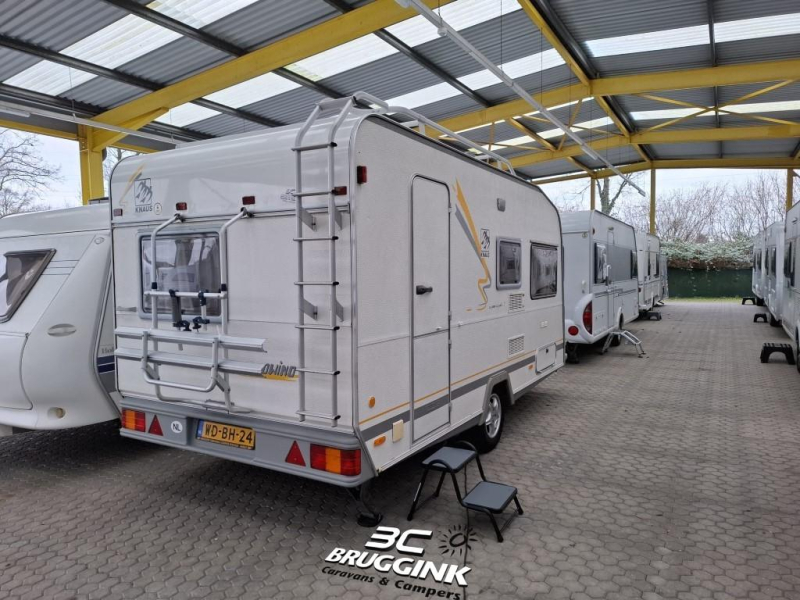 Knaus Sudwind As Good As Gold 400 TMF Dwars Bed Treinzit 