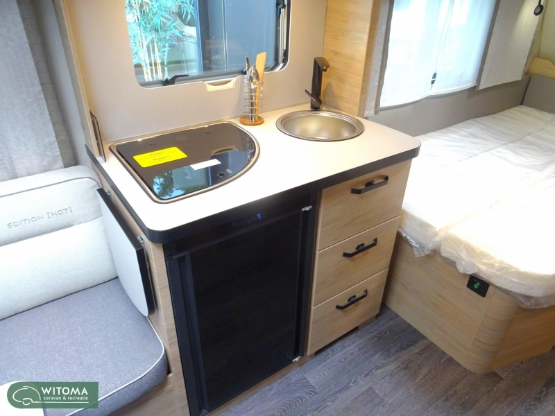 Weinsberg CaraOne Edition HOT 450 FU verkocht!  foto: 13