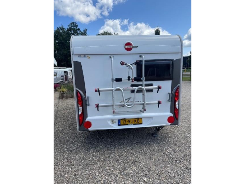Bürstner Averso 390 TS mover fietsenrek  foto: 6
