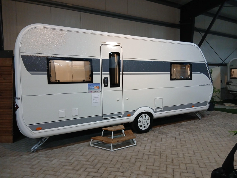 Hobby Excellent Edition 540 UFF  foto: 1