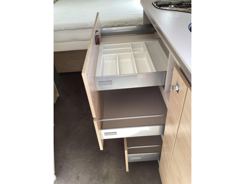 Dethleffs Nomad 530 DR Airco/ luifel  foto: 9
