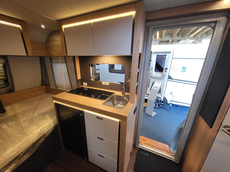 Knaus Sport 400 QD super compleet af fabriek  foto: 16