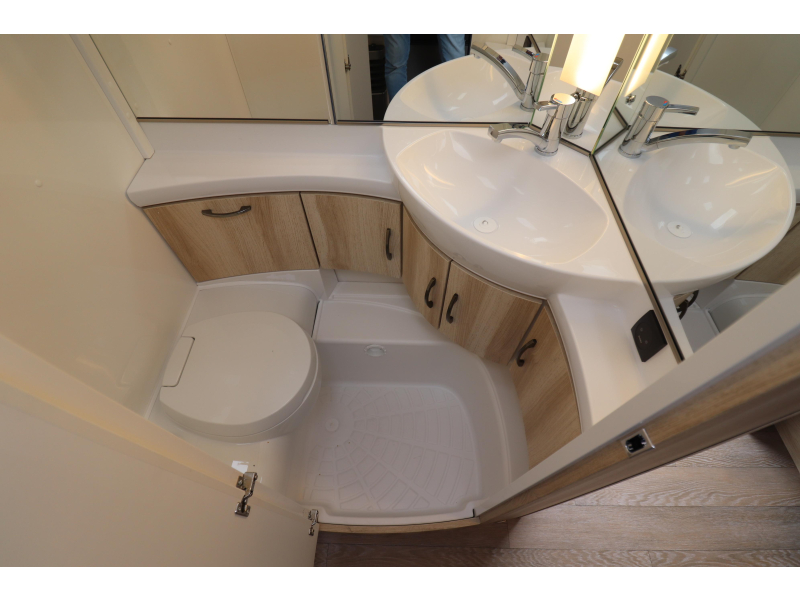 Hobby De Luxe 540 UL MODEL 2027 - 894  foto: 15