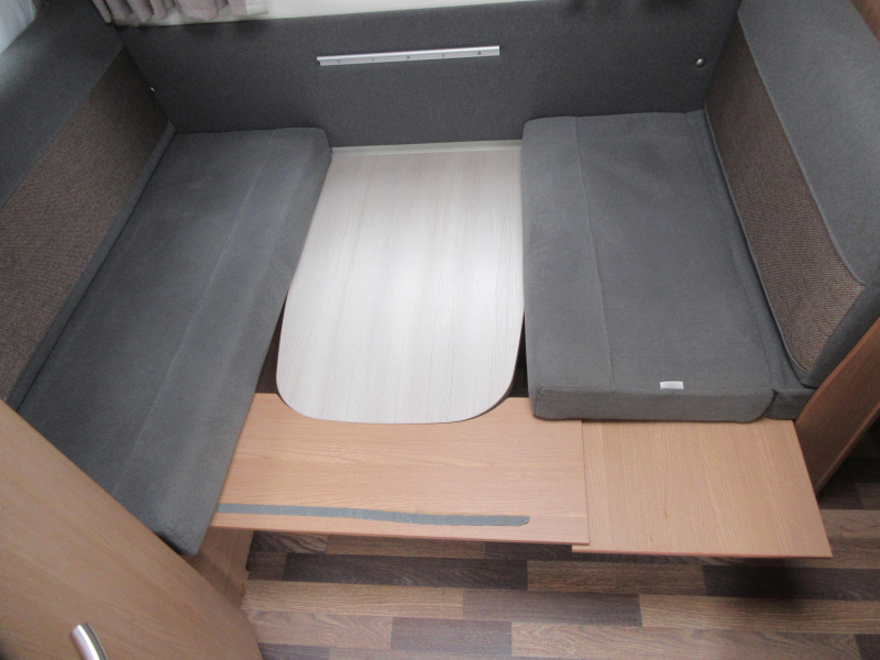 Knaus Sport 400 QD COMPACT, LUIFEL, VOORTENT  foto: 8