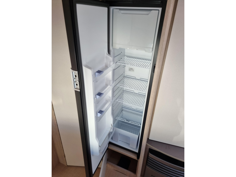Bürstner Premio Life 490 TK - Gratis mover -  foto: 22