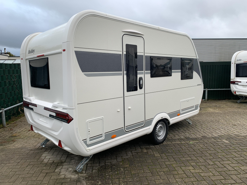Hobby On Tour 390 SF Model 2026 