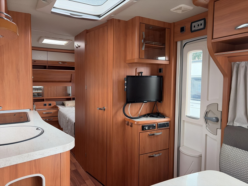 Eriba Nova Luxus Line 531 Mover/Voortent/Fietsendr. 