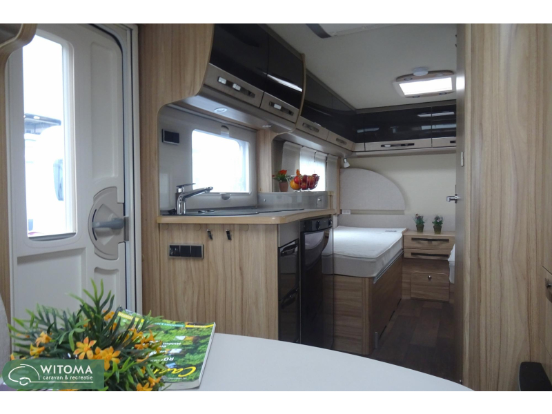 Eriba Nova GL - 60 edition 495 complete caravan !  foto: 2