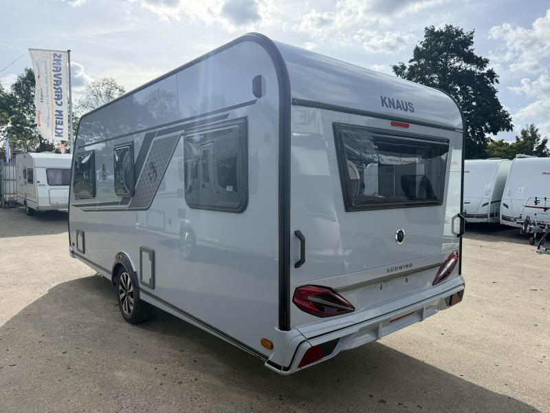 Knaus Sudwind Black Selection 460 EU +vloerverwarming+HCR matr  foto: 3