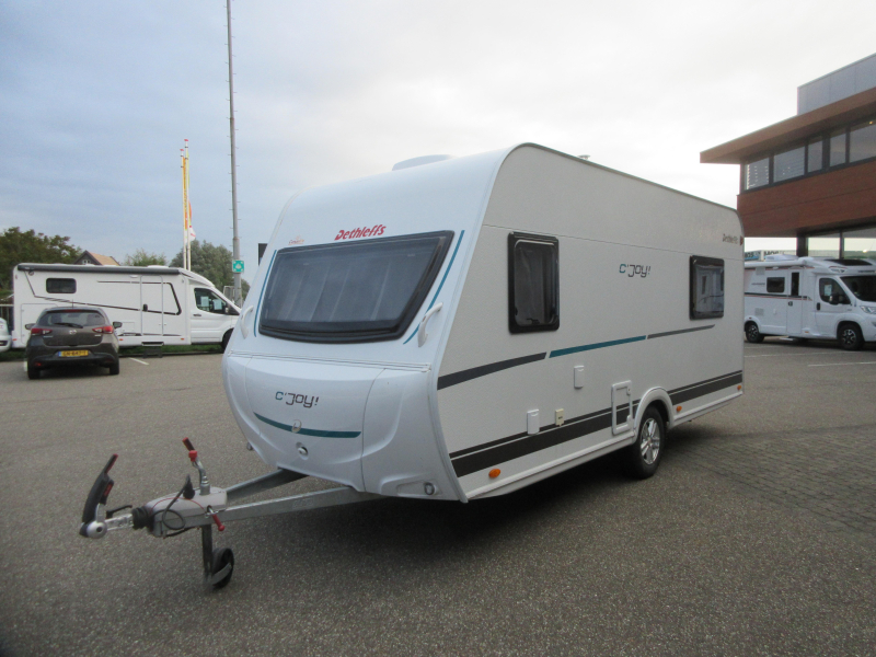Dethleffs C'Joy Active 460 LE MET MOVER EN VOORTENT  foto: 23