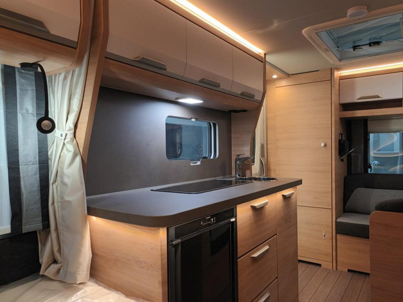 Knaus Sudwind Black Selection 420 QD  foto: 6
