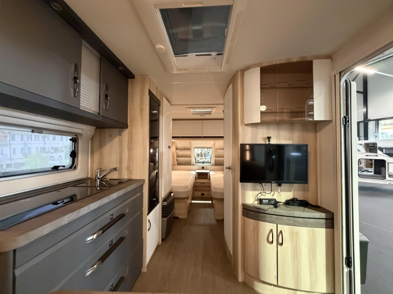 Hobby De Luxe 540 UL enkele bedden / mover  foto: 12