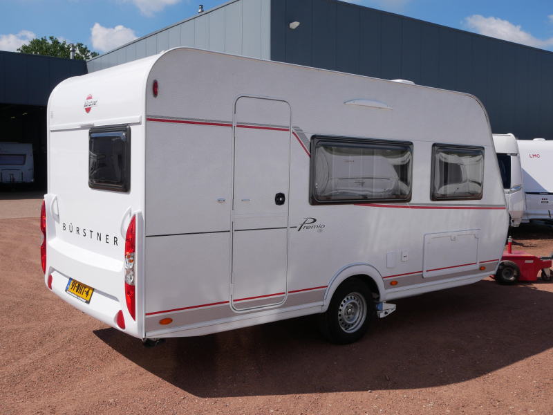 Bürstner Premio Life 425 TS Mover, voortent  foto: 2