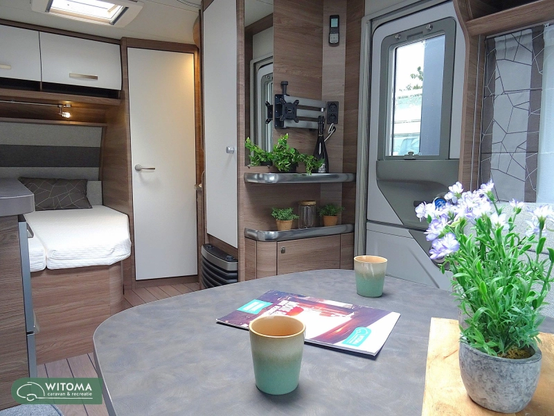 Knaus Sport 450 FU mooie uitvoering!  foto: 4