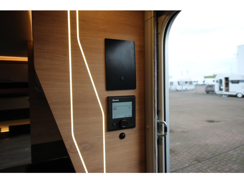 Knaus Sudwind Black Selection 460 EU AIRCO ACTIE  foto: 21