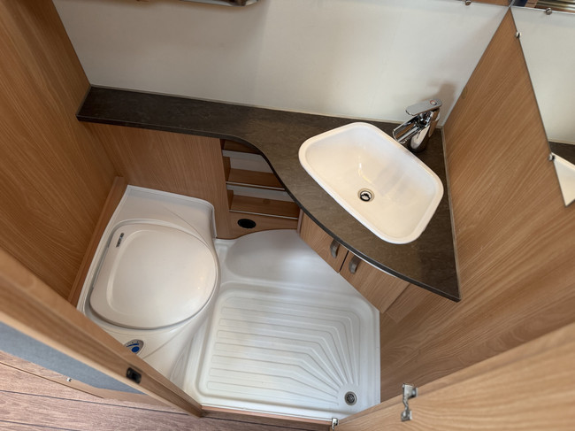 Knaus SUDWIND 460 EU Silverselection foto: 17