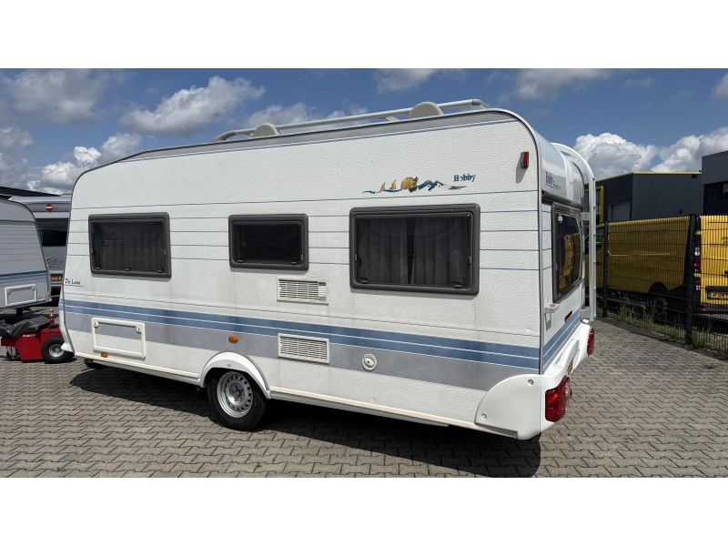 Hobby De luxe Easy 460 UFE frans bed rondzit toilet  foto: 14