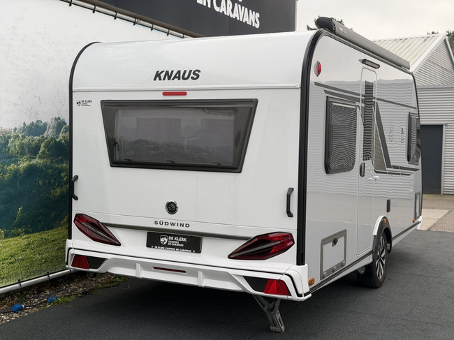 Knaus SUDWIND 450 FU 60 YEARS Campovollo grijs