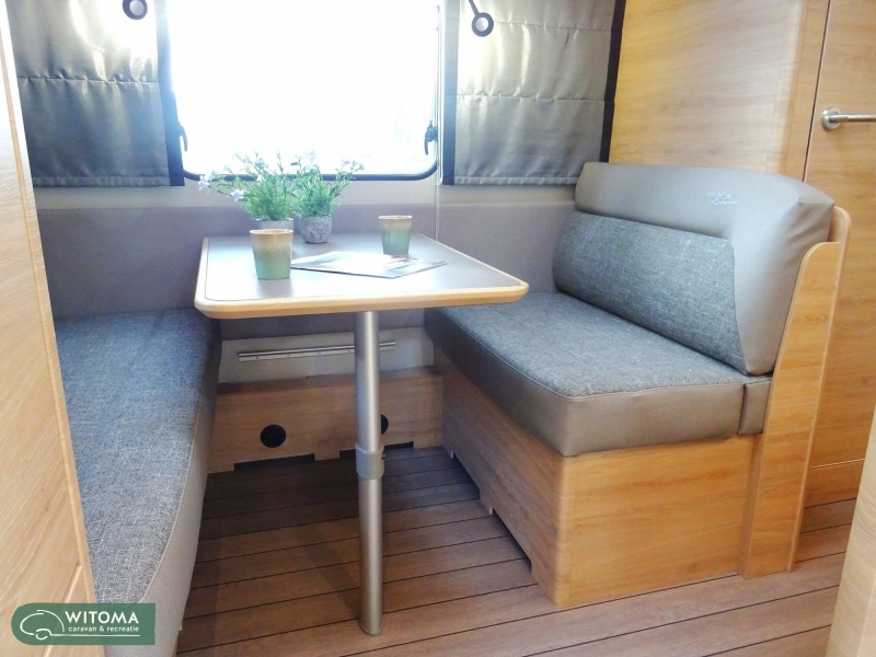 Knaus Sudwind Black Selection 420 QD 50 jaar Witoma voordeel! 