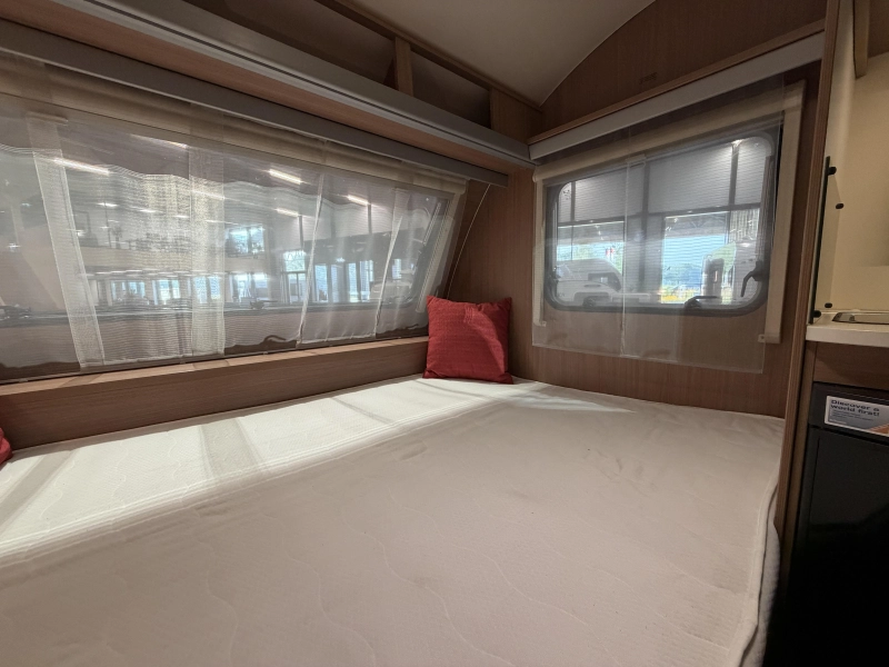 Adria Aviva 370 CP Mover | Stapelbed | Fiets  foto: 17