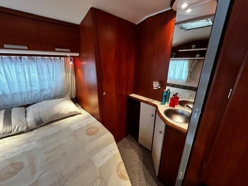 Chateau Calista 450 FHU mover,voortent,luifel  foto: 8