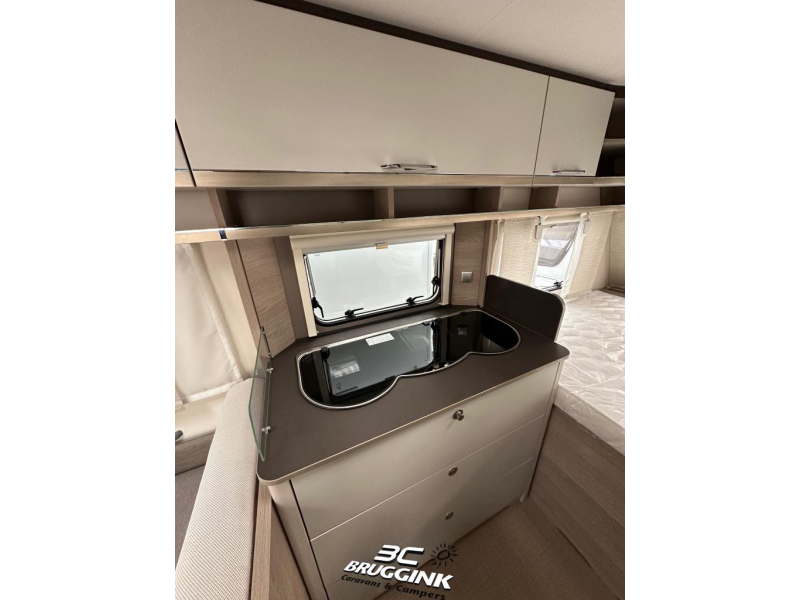 Bürstner Premio 395 TS Dwars Bed 210CM! 