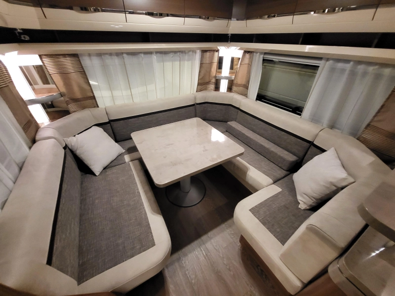 Hobby Prestige 620 CL mover, voortent, fietsenr  foto: 7