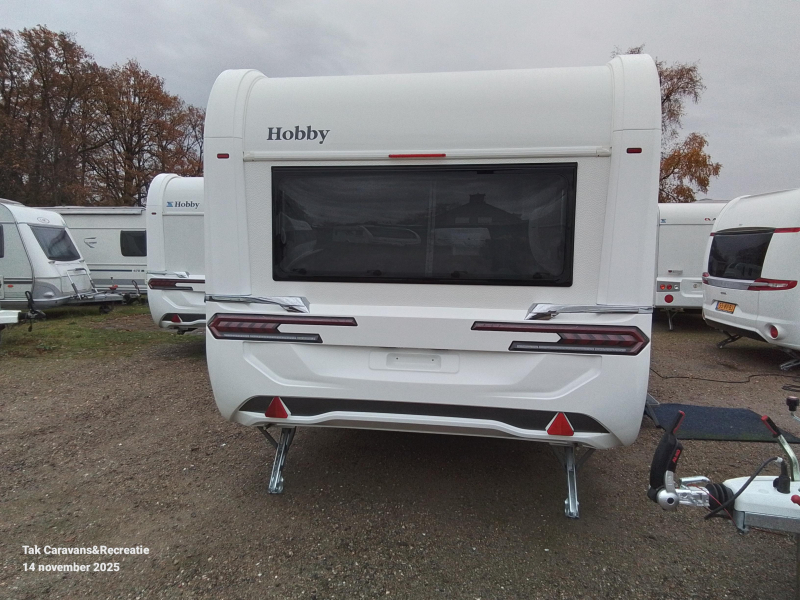 Hobby Excellent 560 CFE Model 2026 Grote C Zit  foto: 2